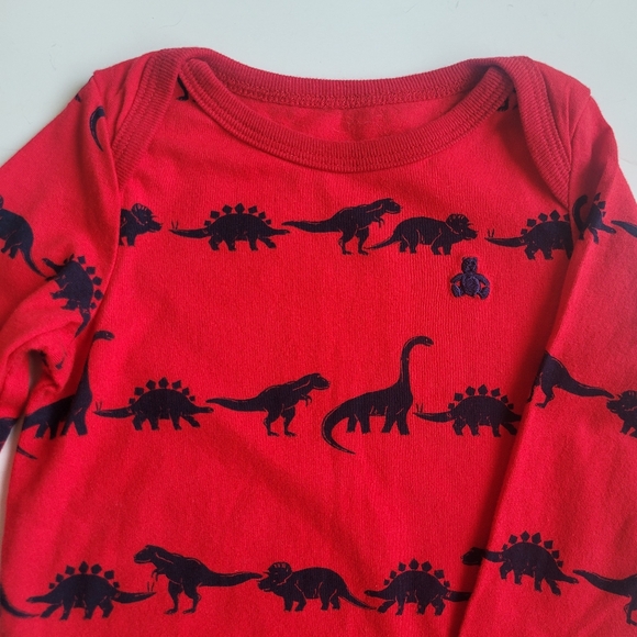 GAP one piece with dinosaurs in red 12-18 months - Picture 2 of 9